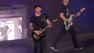 blink-182 - "She's Out of Her Mind" (Live in Irvine 9-29-16)