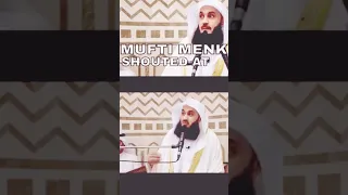 MUFTI MENK WAS SHOUTED AT! 😢 THEY STOPPED HIS SPEECH FOR THIS!! #shorts