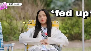 Kim Minji being Newjeans "MOM" for 4 minutes 21seconds