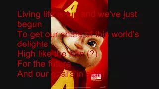 We are family - The Chipmunks & The Chipettes With Lyrics