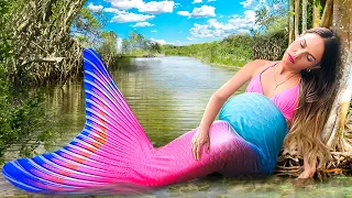 La sirena esta embarazada en el bosque! Situaciones divertidas de sirenas