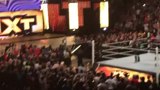 Sami Zayn's entrance - Live reaction from the crowd