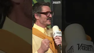 “That’s not very Disney” Pedro Pascal Reacts to Someone Cursing Loudly on ‘Mandalorian’ Red Carpet