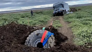 Stranded MERCEDES-BENZ ZETROS, Grand Tour EXMO, Expedition Iceland "The Winch + Buried Spare Wheel"