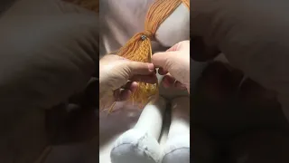 Como hacer pelo rizado en una muñeca de tela anameli
