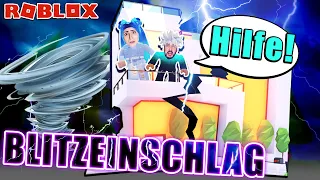 BLITZEINSCHLAG IN LUXUSVILLA! ⚡ Es brennt & Familie Wolke muss fliehen [Roblox Deutsch]