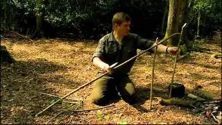 Ray Mears - How to make a height adjustable hook for cooking, Wild Food