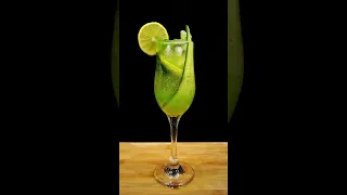 cucumber Mojito 🥒| CHEF DAAN ACTION |#cucumbermojito #mojito #cucumber #cocktails #shorts #short
