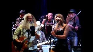 Jamey Johnson and Ella Langley Gold Dust Women at Ozark Amp