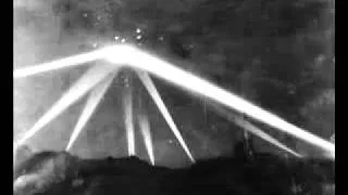 The Real Battle of Los Angeles 1942 CBS News Report (Attacking UFO)