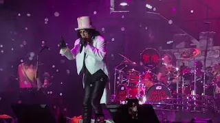 Alice Cooper - School’s Out/Another Brick On The Wall/School’s Out-Live at San Jordi Club-08/09/19