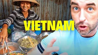 Must Try $2 STREET FOODS in SAIGON VIETNAM!