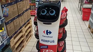 Робот в супермаркете