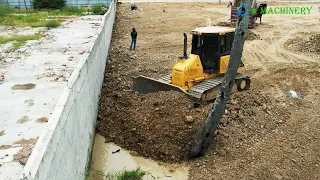 Perfect Operating Komatsu DR51X Dozer Processing Spreading Rocks Filling Land | Truck Unloading Rock