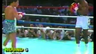 1986 09 26 Hector Camacho vs Cornelius Boza Edwards