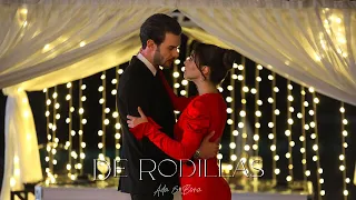 Ada & Bora | De Rodillas