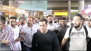 Salman Khan को देख आपे से बाहर हुए Fans, देखिए SHOCKING Video