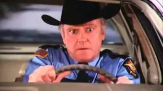 The Dukes Of Hazzard - S02E17 Scene 1