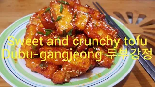 Sweet and crunchy tofu Dubu-gangjeong 두부강정