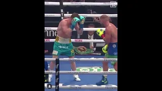 Canelo Alvarez uppercut that broke Billie Joe Saunders cheek