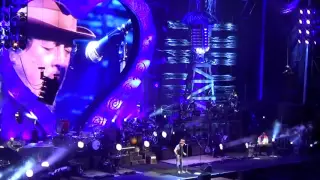 Zucchero-Arena Verona-27-09-2016   "Long As I Can See The Light"