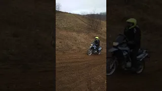 BMW F650GS hill climb fail