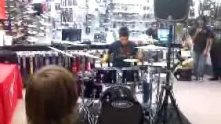 Isaias Gil Guitar Cener Drum Off Winner.mpeg