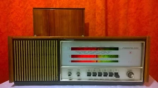 Магнитола "Рекорд-301", 1973 г., СССР. Reel tape recorder "Record-301", 1973, the Soviet Union.