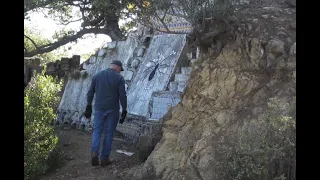 Found! The "Spider Pool" RUIN - Mystery in the Hollywood Hills!