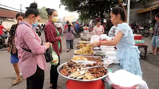 Phnom Penh Early Breakfast at Sam Hann Market