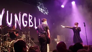 Yungblud breaks up a confrontation during California song in Nashville 2019