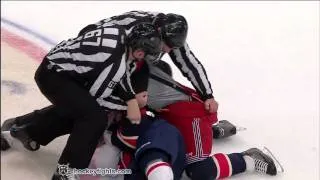 Matt Hendricks vs Sean Avery Dec 12, 2010