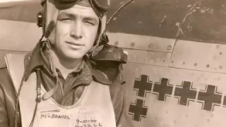 Checkertails Part 1 - The story of the 325th Fighter Group in WW2