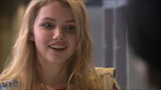 cassie - prom queen (skins)