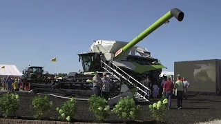 CLAAS Lexion 8000-7000 Series Combine