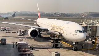 Emirates Mumbai to Dubai Economy Class Review