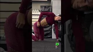 She Built Her Abs With SCIENCE!