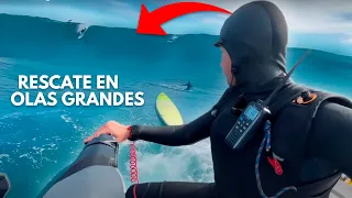 Rescate en  olas grandes