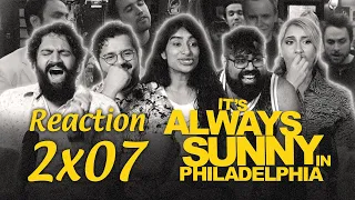It's Always Sunny in Philadelphia - 2x7 The Gang Exploits a Miracle - Group Reaction