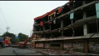 building destroyed in meerut