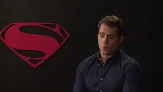 Batman V Superman’s Henry Cavill admits he lurks on comic book fan forums
