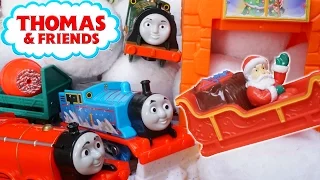 THOMAS AND FRIENDS TRACKMASTER PULLS SANTA CLAUS CHRISTMAS TREE TRACK CANDY CANE FACTORY SNOW TRAINS