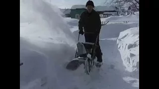 самодельный снегоуборщик  ЗурКар