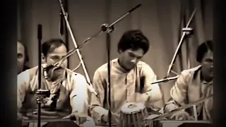 Nusrat Fateh Ali Khan with Ustad Farrukh fateh Ustad Dildar Tabla Harmonium Best Team