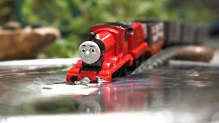 Thomas & Friends - Train Crashes and Accidents - Slow Motion