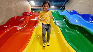 The Biggest Indoor Playground in Orange County: Billy Beez