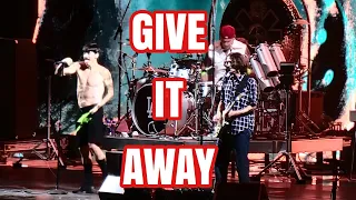 Red Hot Chili Peppers - Give It Away (Live) MetLife Stadium 8-17-22