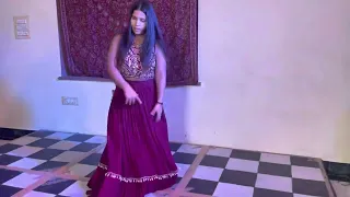 Makhna song dance video# lovesong #explore #100 #viral #makhna #youtuber #youtubeshorts #tranding