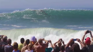 Bodysurfers Caught Inside @ The Wedge