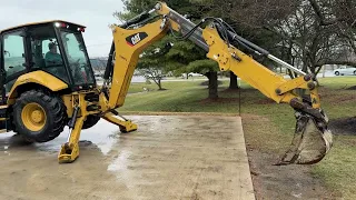 2018 CAT 420F2IT BACKHOE selling in a Zettlemoyer Auction Co. Online Auction 3/28/2024